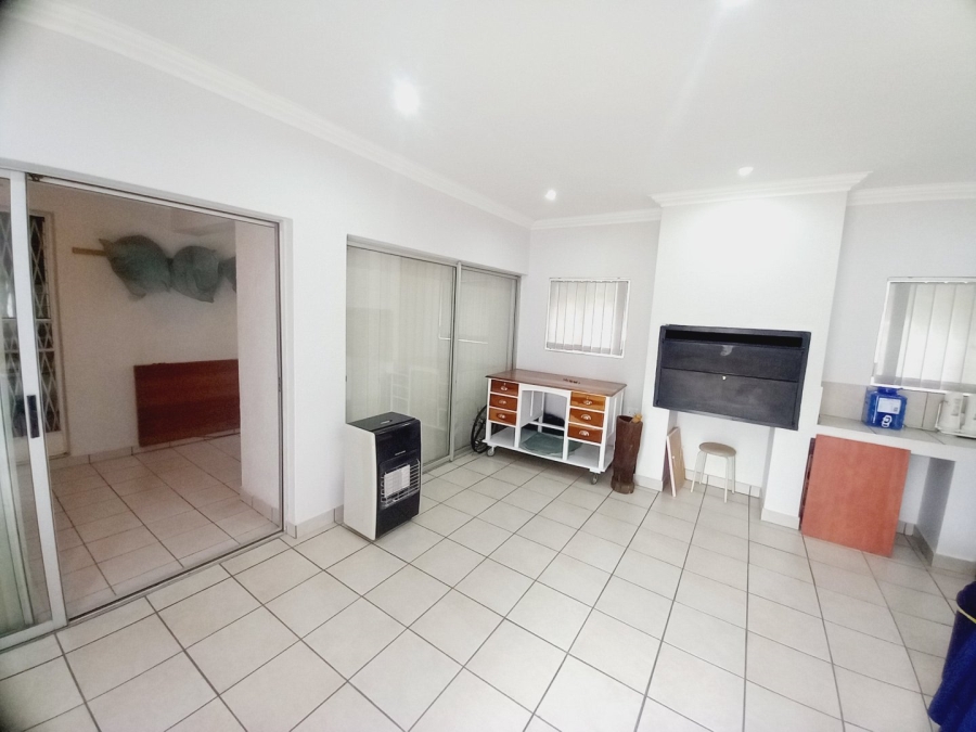 4 Bedroom Property for Sale in Roodia Free State